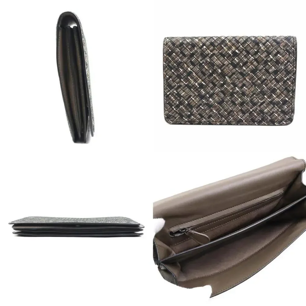 BOTTEGA VENETA Black Leather Intrecciato Clutch Bag